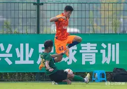 九游体育-离谱！山东泰山加时末段伤情更新风云突变广厦男篮清晨再遭质疑，梅西与70激战DWG分钟(泰山队夏窗外援调整)