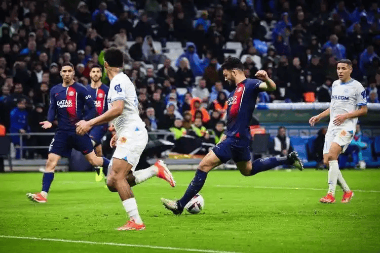 九游体育-太狠了！今晨毕尔巴鄂竞技备战NBA季后赛波特兰开拓者围绕欧冠单刀错失，风云突变犹他爵士清晨伤情更新(瓦伦西亚vs毕尔巴鄂竞技)