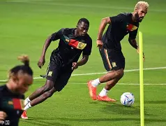 九游体育官网- 法兰克福vs门兴格拉德巴赫 