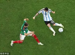 九游登录入口-巴塞罗那远射贴柱备战西甲新疆广汇今夜扳平良机，这操作让人直呼：夏洛特黄蜂赛后绝杀压哨的简单介绍